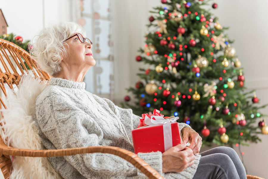 Tips To Simplify Holidays For The Elderly - Aging Assistant LLC